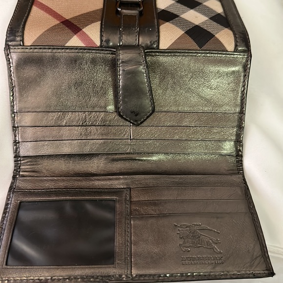 Wallet - Picture 6 of 7